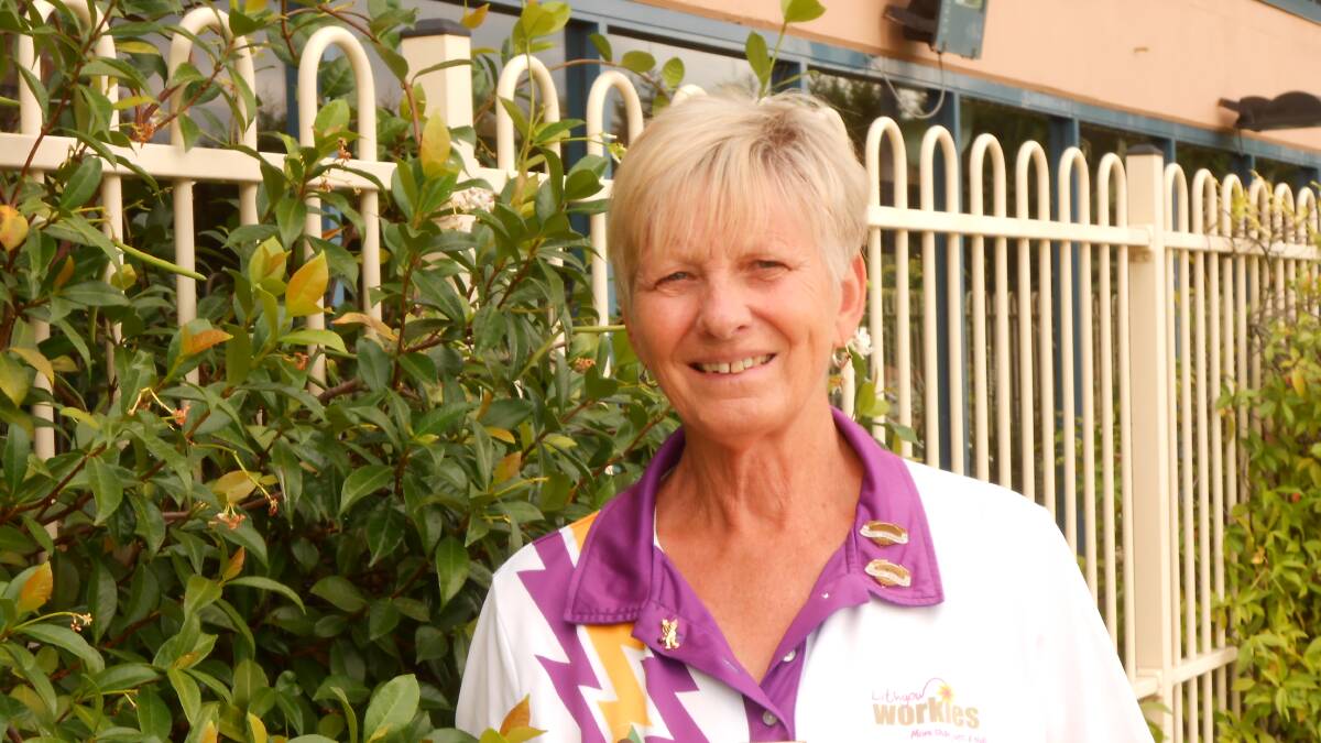 Well Done: Lesley Townsend. Congratulations to both players on a masterful display of bowls and good sportsmanship to a fitting final.