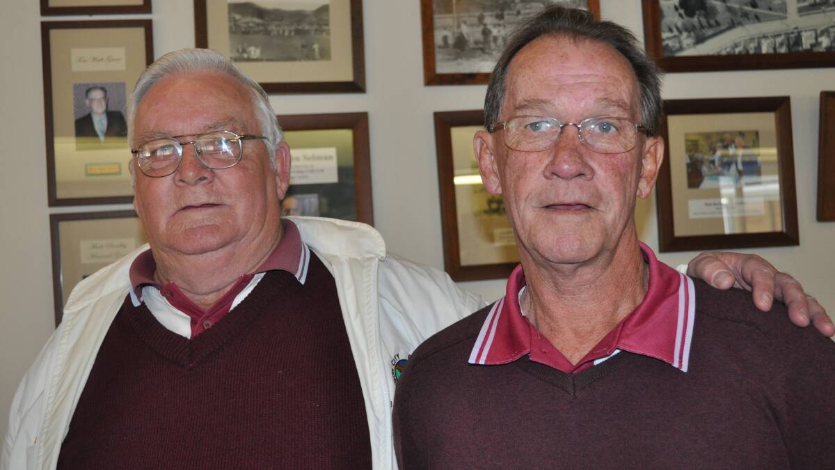 THE 2017 HANDICAP PAIRS WINNERS: Ron Thomson (left) with multiple titleholder Jeff Madden.