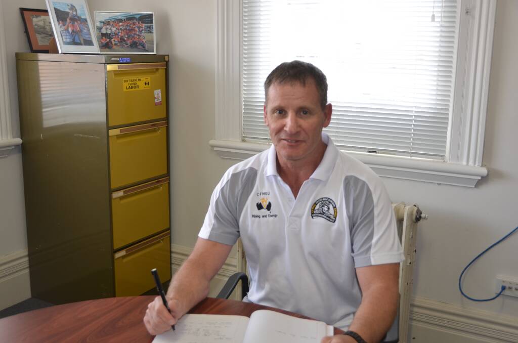 TOP DOG: Graeme Osborne has returned as the coach of the premier side of the Lithgow Workies Wolves in 2018. Picture: PHOEBE MOLONEY. 