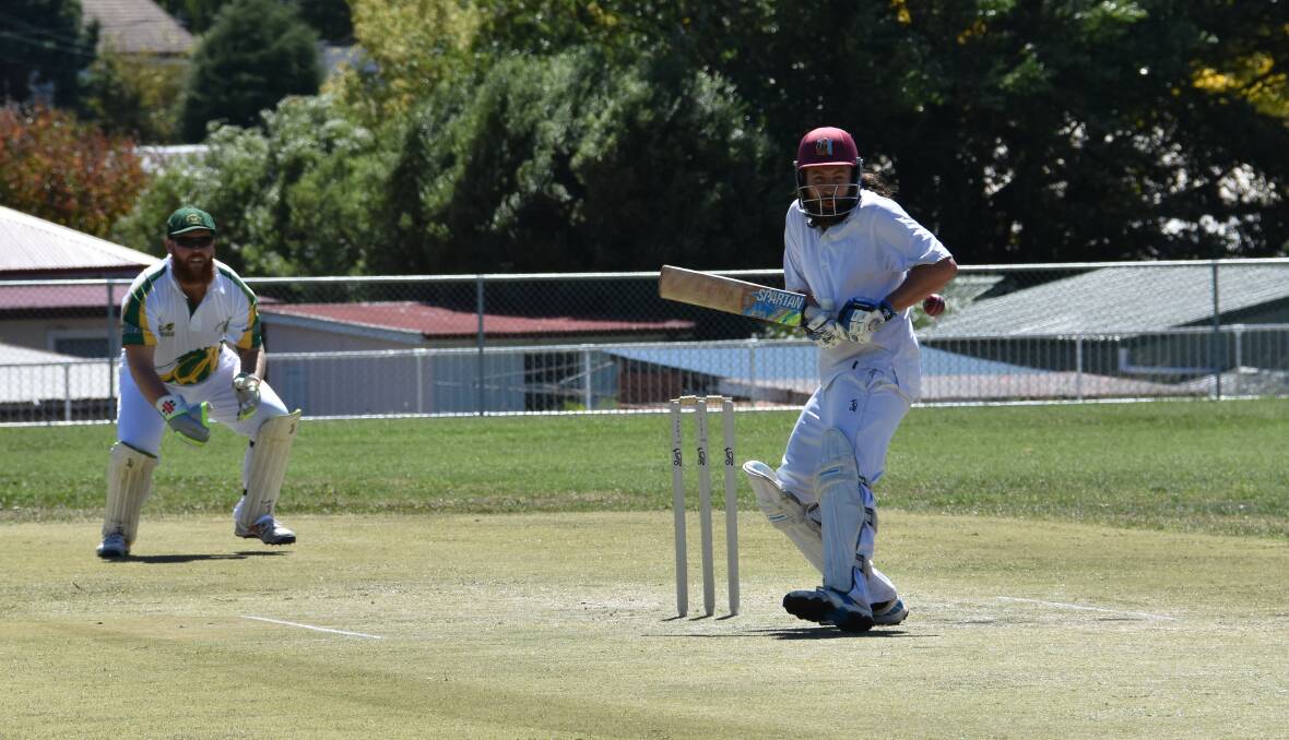 READY: Mikk Mlinaric on his toes while batting for Lithgow Hotel. Picture: PHOEBE MOLONEY. 