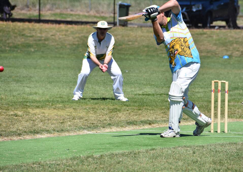 FAIR WACK: Dane Hine gets going for Lithgow Hotel during the minor grand finals of the first grade cricket tournament. Picture: PHOEBE MOLONEY.
