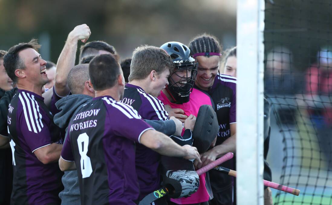 Lithgow Panthers beat Souths 3-1 on penalties in the men's Premier League Hockey grand final.