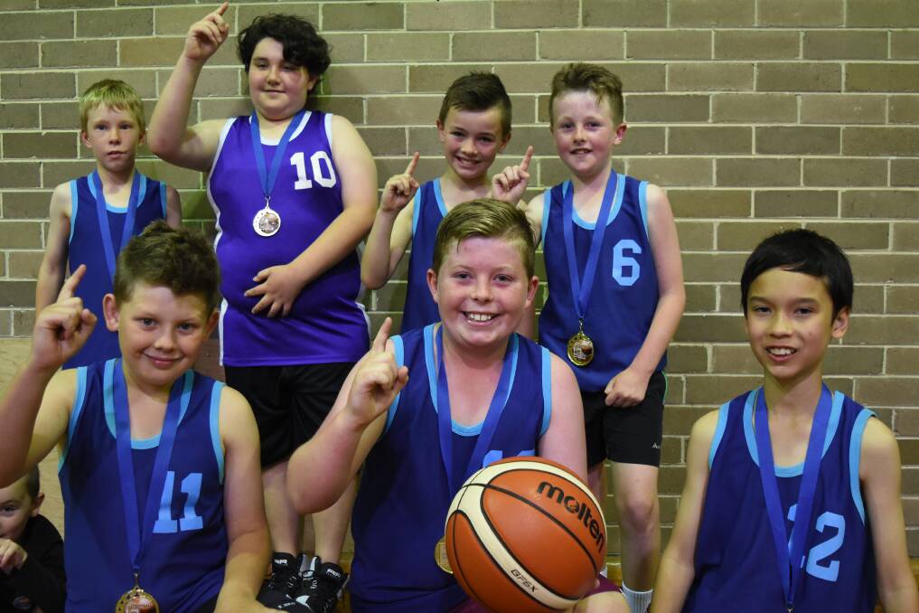 Under 12 Champions - Kings: Ryan Van Der Velden, Denzel Arvesi, Jack Luka, Murray Staines, Bailey Hutchison, Mitchell Wallace and Magnus Kelly. Picture: JOHN COX