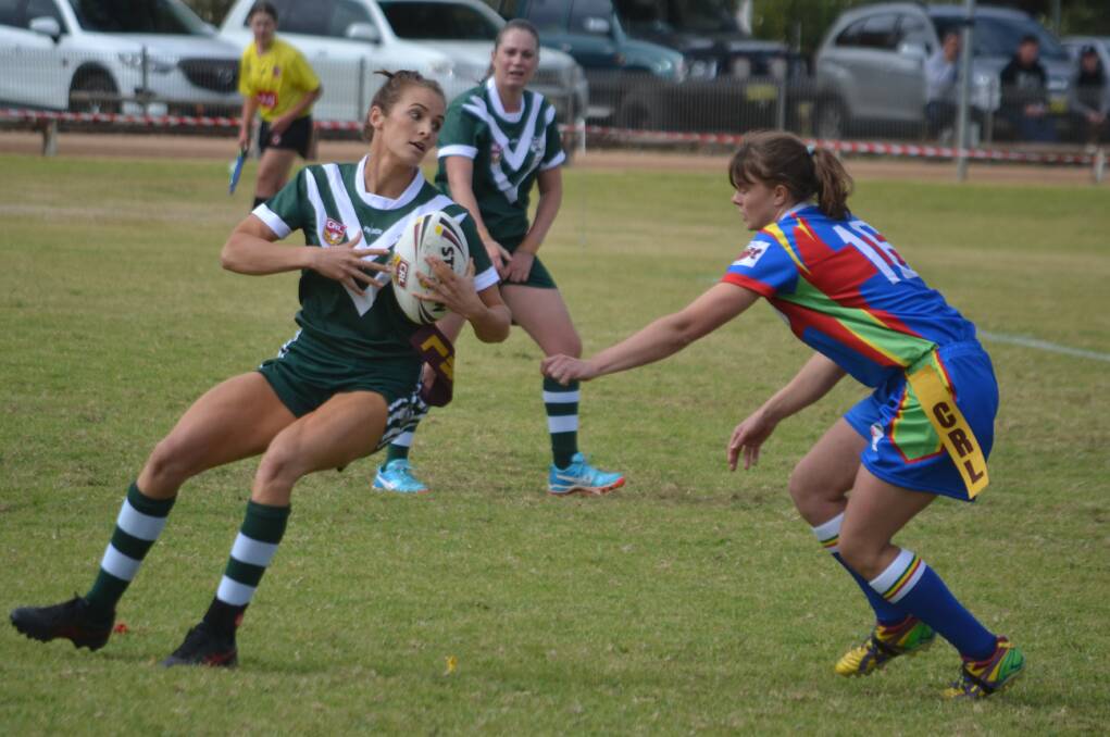 Lithgow's Chrissie West with the ball during Western's round one win over Monaro. Picture: PETE GUTHRIE