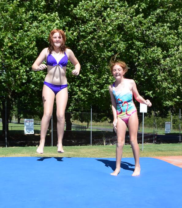 Haylea and Lara Whybrow of Cargo usually have to travel 20 minutes to their closest public pool in Canowindra.