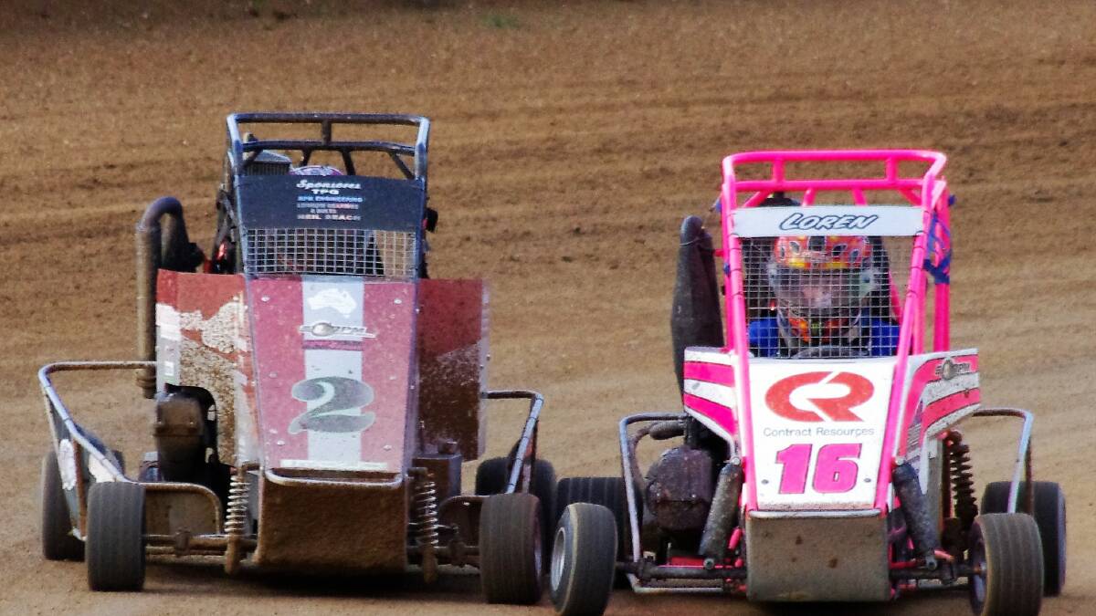 IN ACTION: Portland's Rob Stephenson and Loren Vassall will again lock tyres in the NSW Quarter Midget Championship on Saturday afternoon. Picture: LES TAYLOR. 