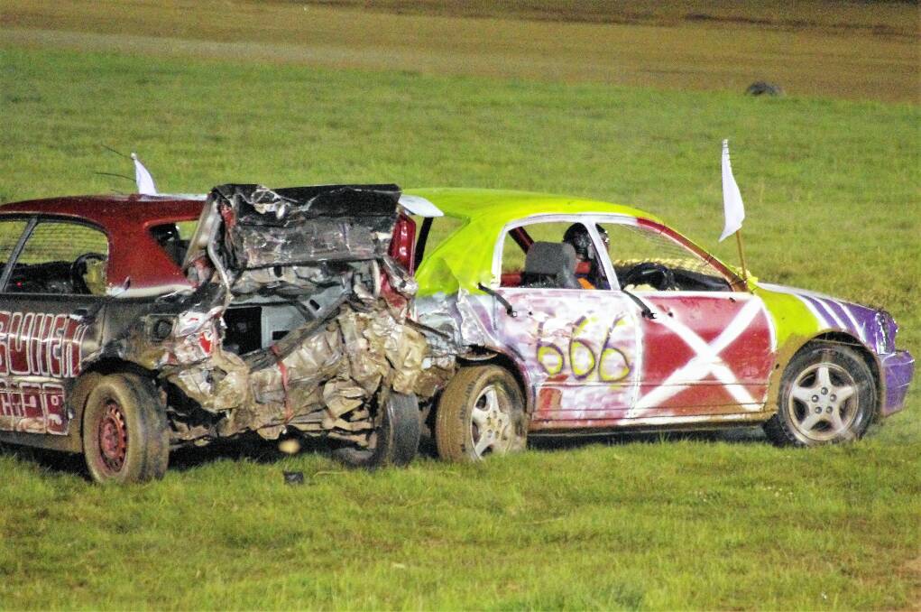 READY TO SEE THE WRECKAGE: Five hours of entertainment is set to rock the Cullen Bullen raceway this Saturday, January 20. Picture: LES TAYLOR. 