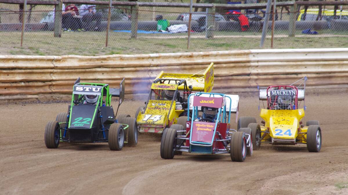 MIDGET MANIA: The grand prix midgets will make their return to the Cullen Bullen Raceway on Saturday, May 27. Picture: LES TAYLOR. 