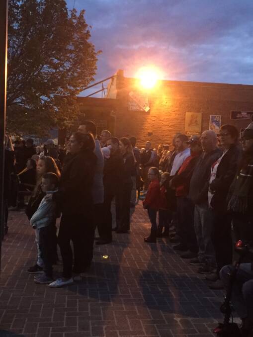 DAWN SERVICE: The crowd gathers for a Dawn Service at Portland on Tuesday, April 25, Anzac Day. Picture: CARMEL HOULISON. 