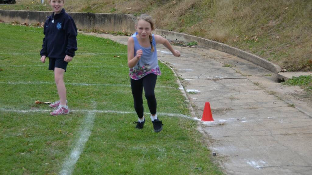 It was fast foot work and muscles that got students from Wallerawang primary across the line at their annual athletics carnival. 
