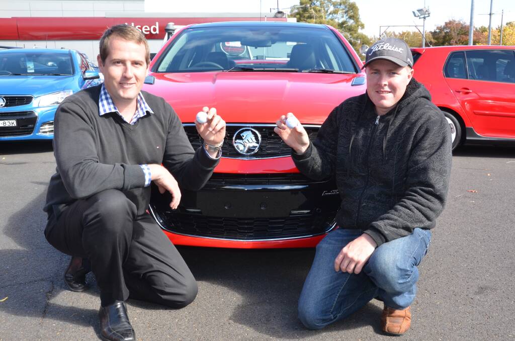 APPRECIATED: Sponsor Luke Bennett from Lithgow City Holden and golf club professional Garry Nightingale.