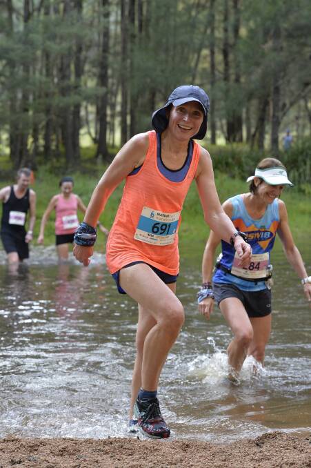 FOCUSSED: Lithgow optometrist Kathryn Costello is a pupil of long distance running
and one to keep an eye out for.