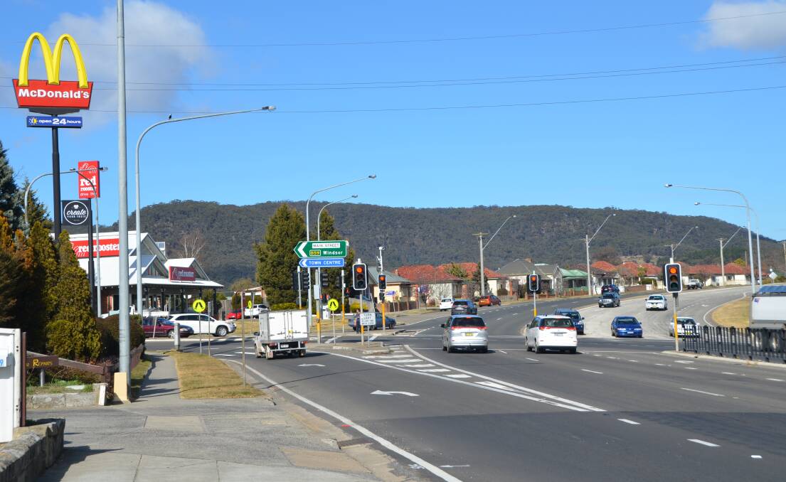 THE busiest main road fast food junction west of Penrith could be getting even busier. Lithgow Council has again approved a development
application on the Dunns Corner intersection already shared by McDonalds and Red Rooster. But it’s the third approval in as
many years and the attitude is now ‘maybe this time’.