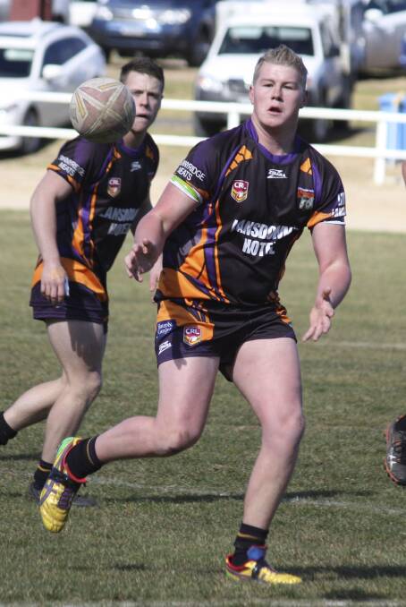 STRONG: First Division's Hayden Cornwell fires out a pass.
PHOTO: TANYA MORRIS