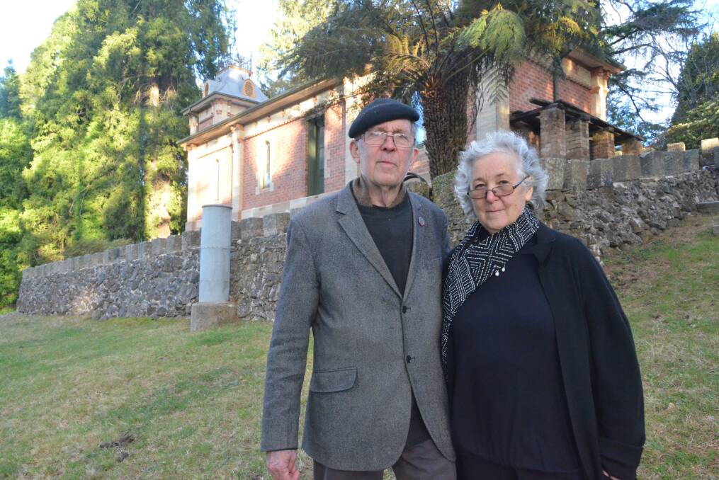 SECRET SETTING: Max and Janie Miller in front of Mt Wilson's Turkish Bath Museum. Max's artworks are on display at the museum until October 16. PHOTO: Jacob Gillard. lm031016wynne