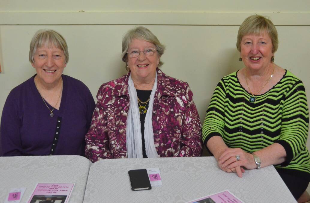 LADIES WHO LUNCH: Kathleen Compton, Daphne Kay and Marie Hackett. lm100316vale3
