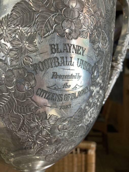 Did the mighty Mandurama men try to steal one of rugby league's oldest trophies?