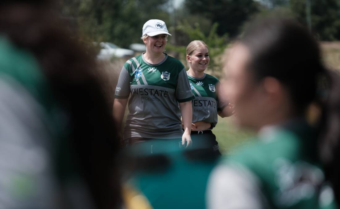 Alicia Earsman training in Bathurst last weekend, alongside Alahna Ryan, outside of her third campaign with the Western Rams. Picture by James Arrow.