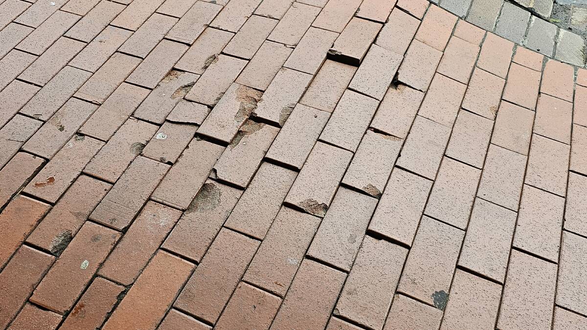 Uneven surfaces of the current pavers also provide ongoing slip and trip hazards. Picture by Reidun Berntsen. 
