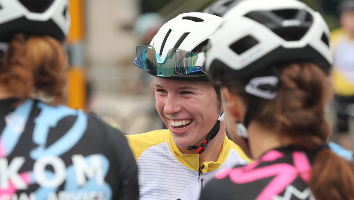 Emily Watts wins back-to-back Bathurst Cycling Classic road races