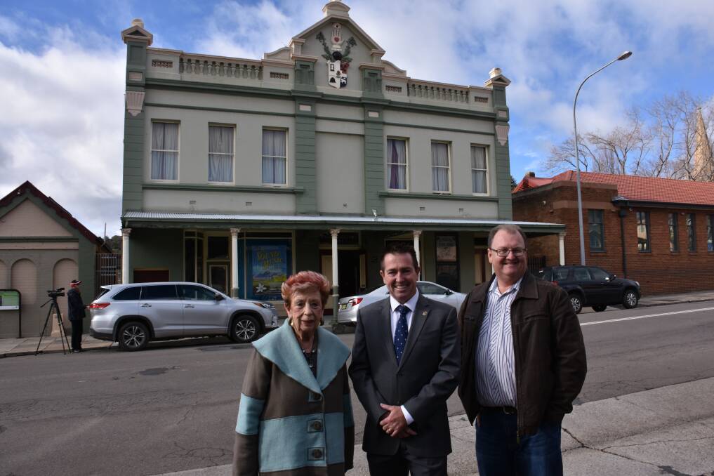 THEATRE UPGRADE: Rae Burton, MP Paul Toole and Paul Goodwin stand outside the theatre. Picture: CIARA BASTOW. 