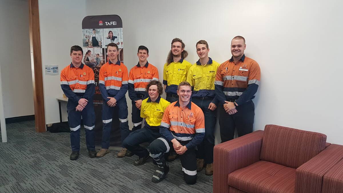 LITHGOW: Apprentices graduate TAFE NSW course after dedicating time to becoming better at their jobs. Photo: SUPPLIED 