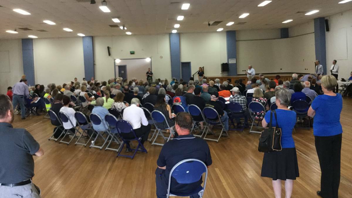 COMMUNITY MEETING: Residents gather at the Civic Ballroom at Lithgow Showground to discuss fire recovery. Picture: SUPPLIED.