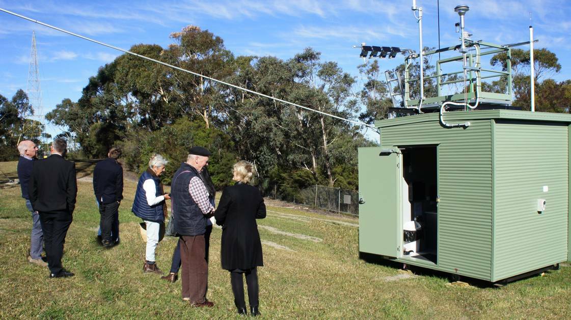 Katoomba Air Quality monitoring station that include: staff from EPA, OEH, Western Sydney University and community members of the Steering Committee. Picture: SUPPLIED 