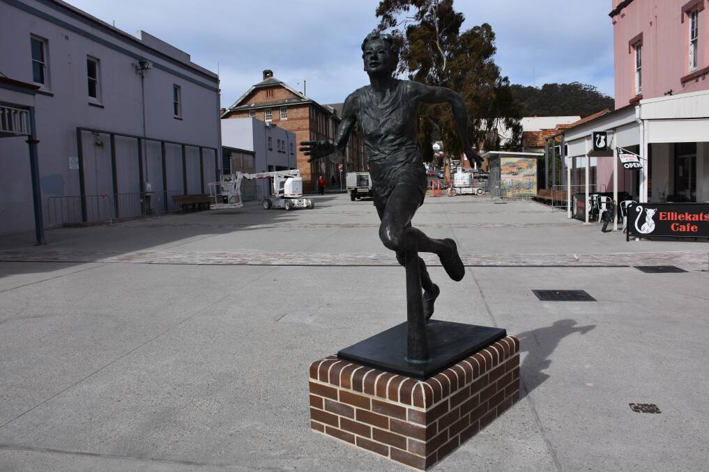 CURRENT: Marjorie Jackson is on a small plinth at the front of Cook Street Plaza. Picture: CIARA BASTOW. 