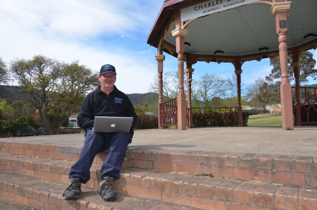 HOTSPOT: Ron Murray's internet service provider business has established free WiFi at Queen Elizabeth Park. Picture: PHOEBE MOLONEY. 