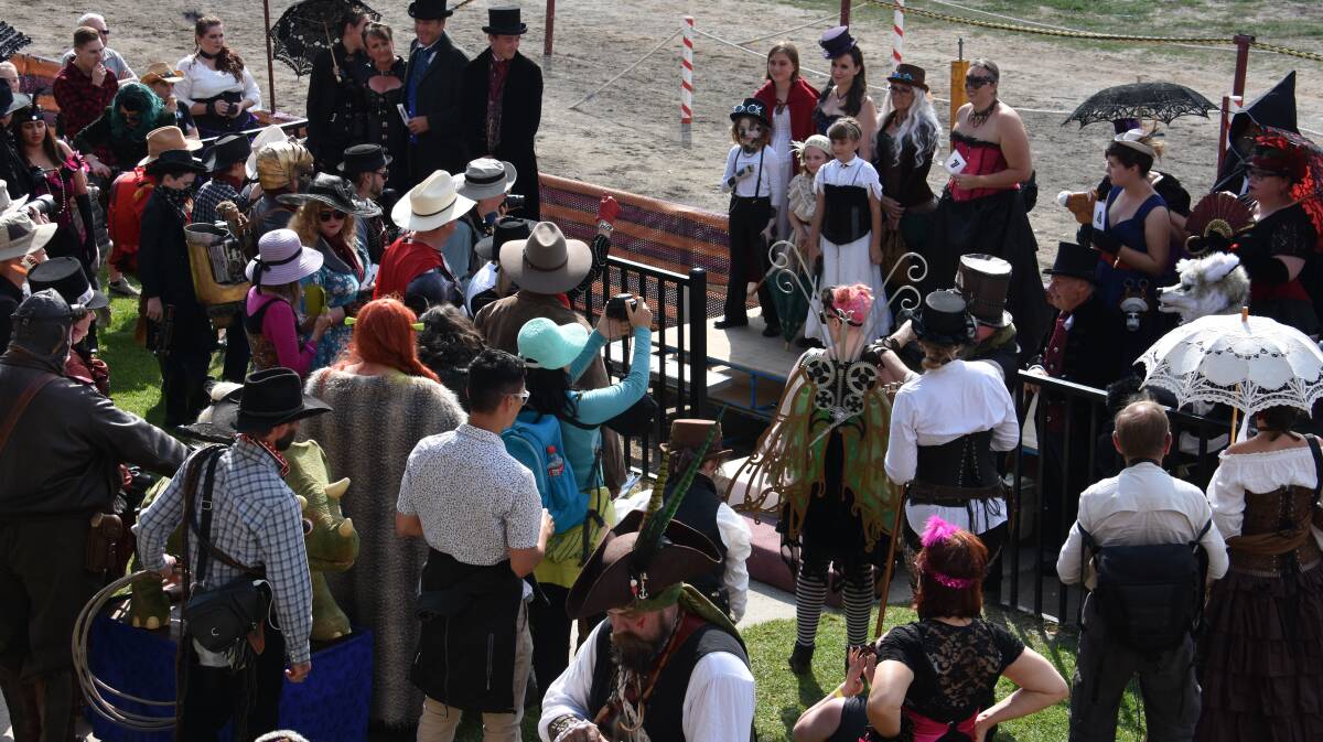 QUIRKY CROWD: A huge crowd watching the costume competition on Saturday. Picture: PHOEBE MOLONEY. 
