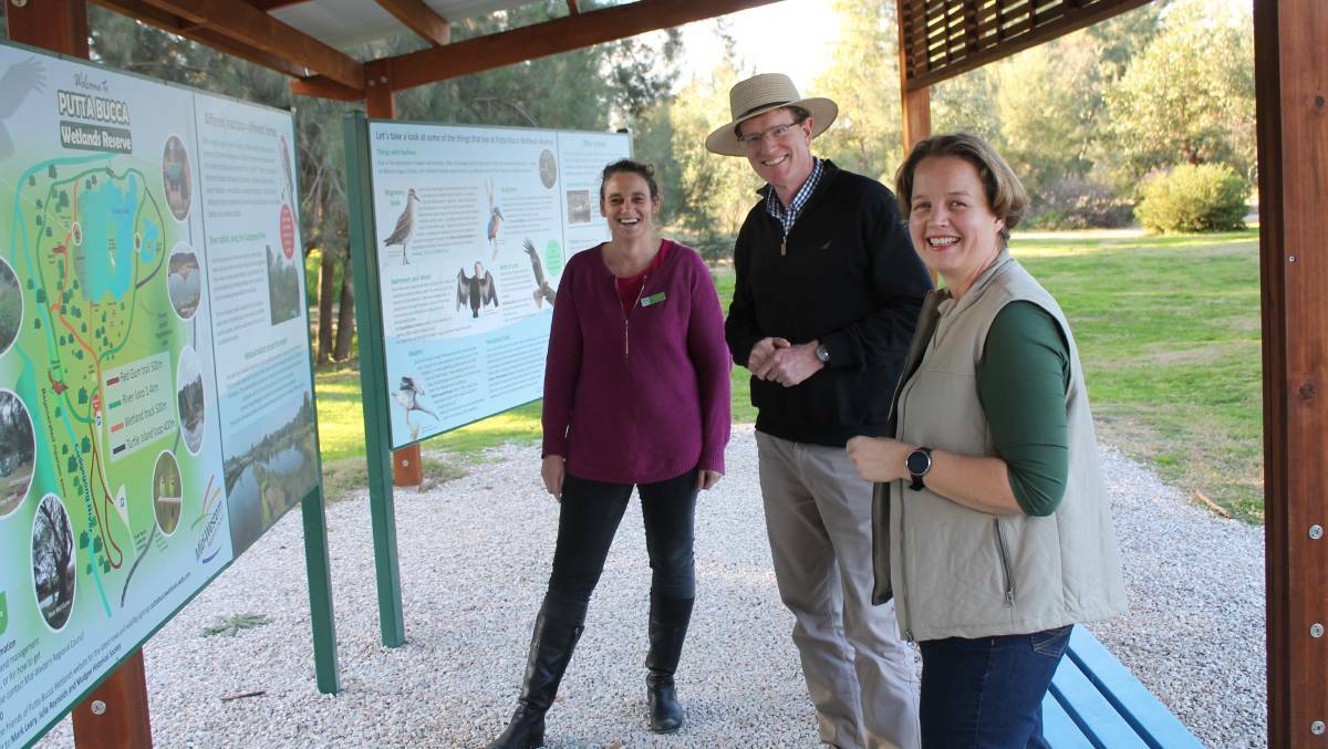BOOST: Member for Calare Andrew Gee (centre) with Watershed Landcare's Vivian Howard and Claudie Wythes, at Mudgee's Putta Bucca Wetlands. Photo: CONTRIBUTED