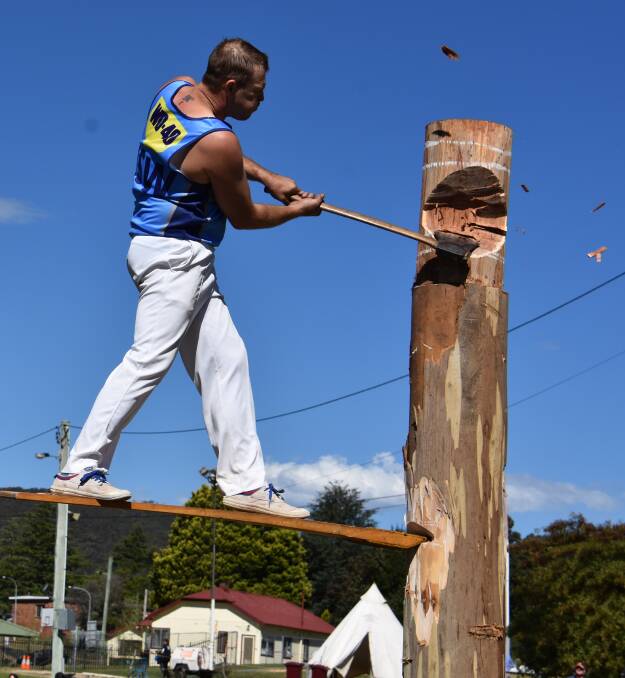 BIG SWING: Nathan Graham makes tree felling look oh so easy at last year's show. Photo: KIRSTY HORTON/PHOEBE MOLONEY. 