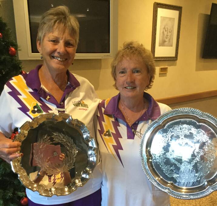 TOP PLAYERS: Workies women's major singles club champion Lesley Townsend and minor singles club champion Wendy Constable. Picture: SUPPLIED
