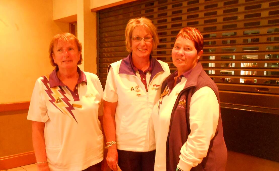 THIRD PLACE: Wendy Constable, Cheryl Schram, Sue Metcalf of Lithgow Workies.