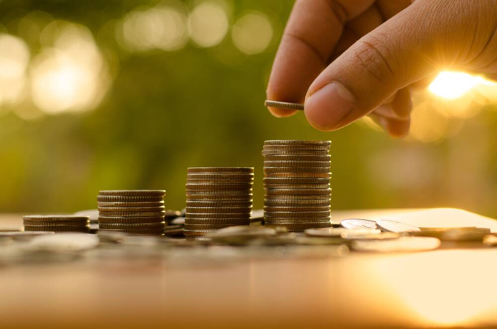 Compound Interest: Put some money away now and
watch your savings grow as the years go by. Photo: Shutterstock.