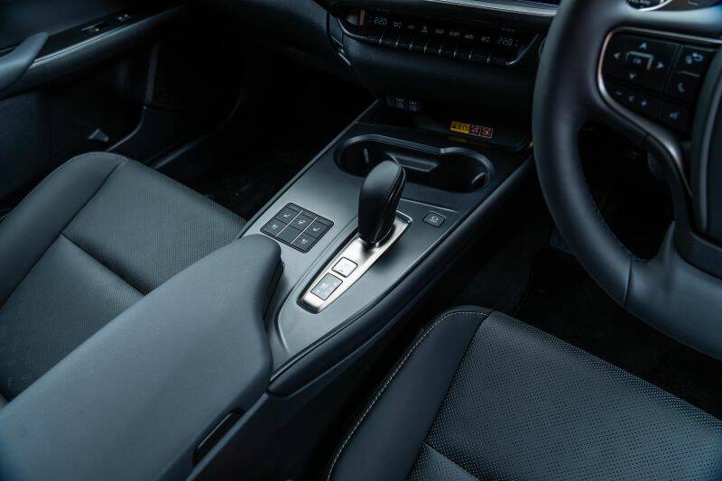 2024 Lexus UX 300e review