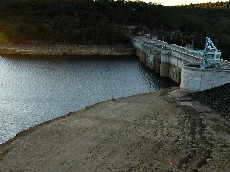 A plan to raise the Warragamba Dam wall has raised concerns for world heritage advisers.