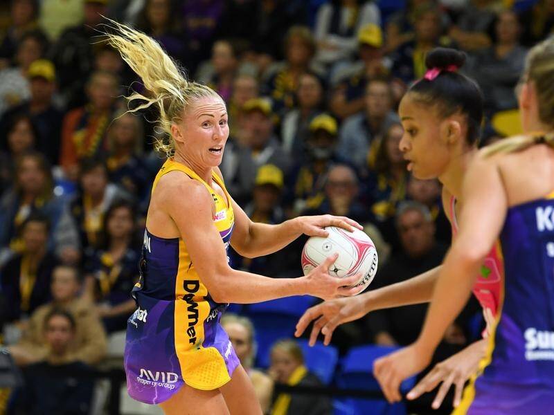 Laura Langman (left) isn't fazed the Lightning are losing home advantage for the grand final.