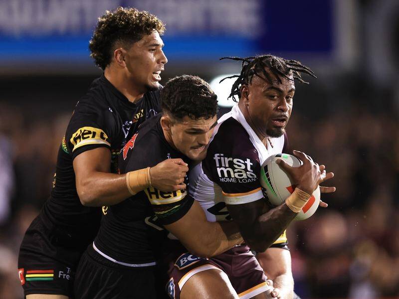Nathan Cleary (c) picked up a hamstring problem during Penrith's round-three win over Brisbane. (Mark Evans/AAP PHOTOS)