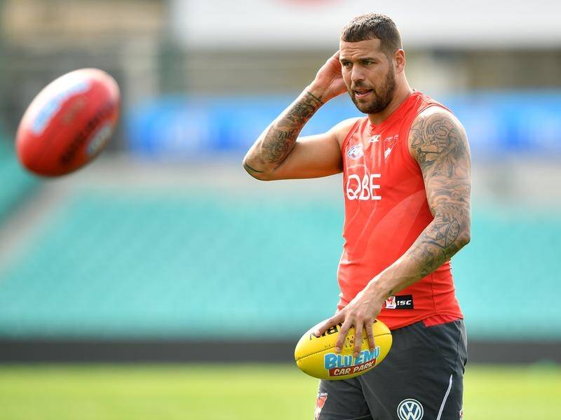 Swans star Lance Franklin has undergone surgery to mend a troublesome groin injury.