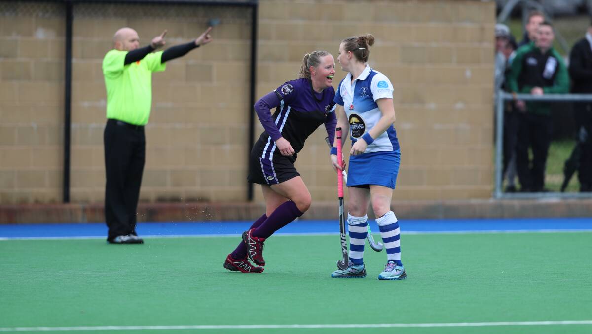Panthers women's team in action. Photo: PHIL BLATCH