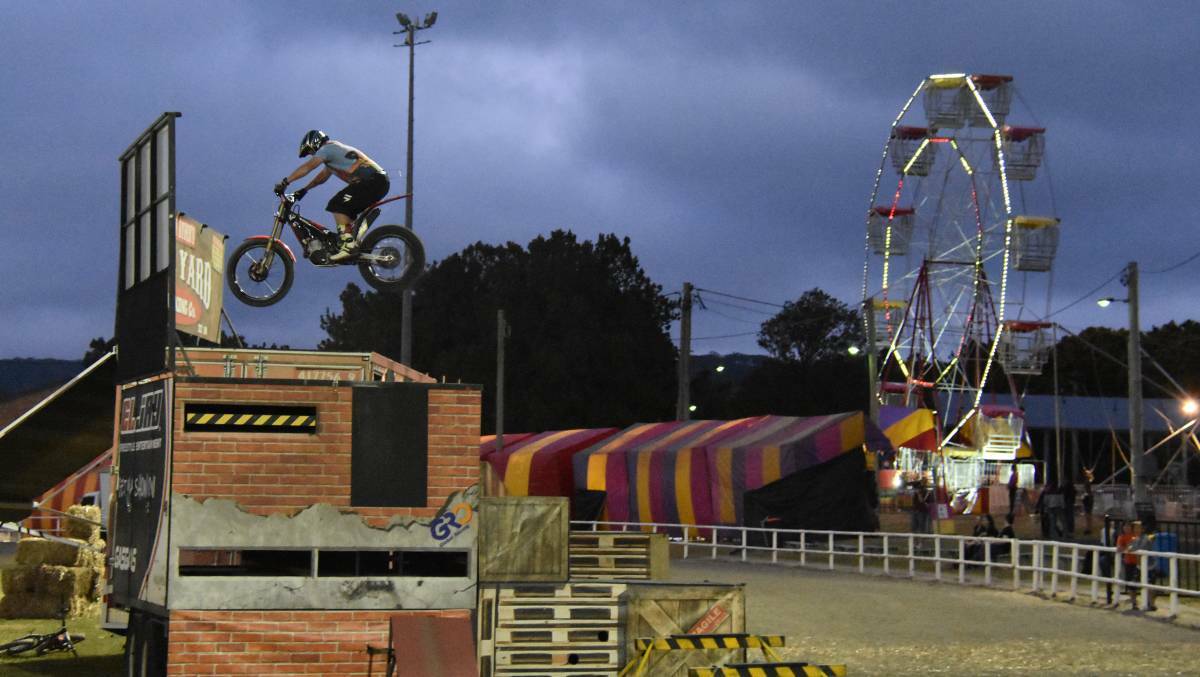 Some of the action from the Lithgow Showground over the weekend, with the grey skies always present. Picture: KIRSTY HORTON. 
