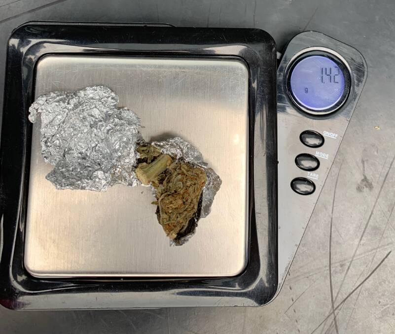 Contraband found during searches at Lithgow over the weekend. Picture courtesy of Corrective Services NSW. 