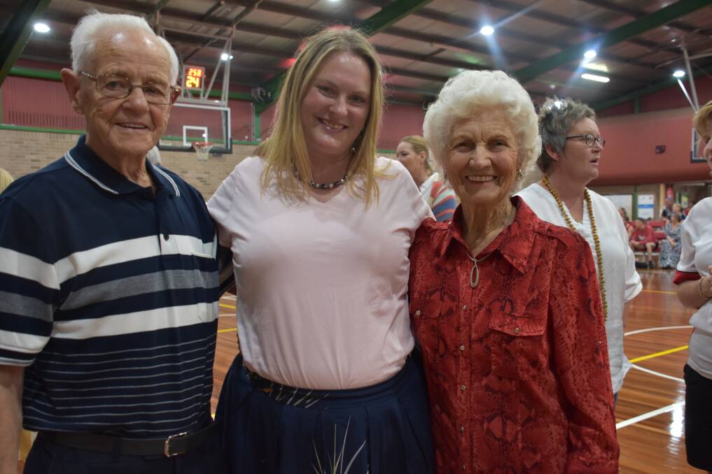 Dudley and Fay King with Cr Cassandra Coleman. Fay was also a keen basketball player in her youth. 
