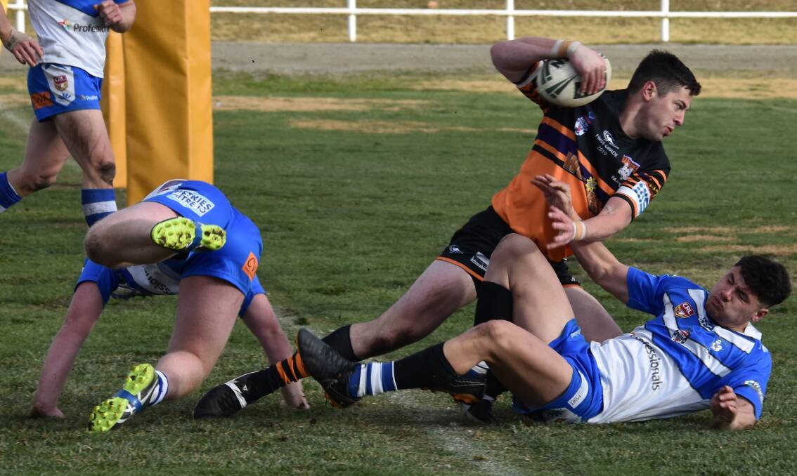 WIN: Lithgow Workies in action at home on Sunday. Picture: KIRSTY HORTON. 