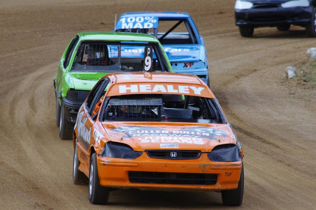 Jaiden Healey,Jackson Goldie and Max Essai will all battle it out for the
RSA Australian Junior Sedan Title this Saturday afternnon at Cullen Bullen.