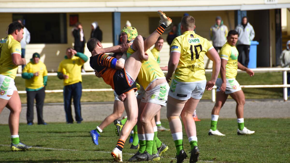 FORCE: Zac Jones puts his body on the line in the battle against Orange Cyms. Picture: CIARA BASTOW 