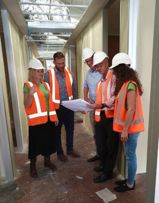 WORK UNDER WAY: headspace Youth Care Worker, Brigitte Lees, site manager, Mitchel Daldock, Andrew Gee MP, headspace centre manager Andrew Meenahan and community engagement officer Carolyn Fisher. Picture: SUPPLIED. 