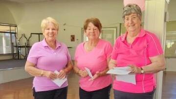 Winners Janice Cohen and Rhonda Thompson and Captain Lynne Ritchie. Supplied